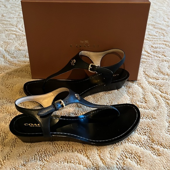 Coach Vitalia semi matte Black wedge sandal. Size 8.5 - Picture 3 of 5